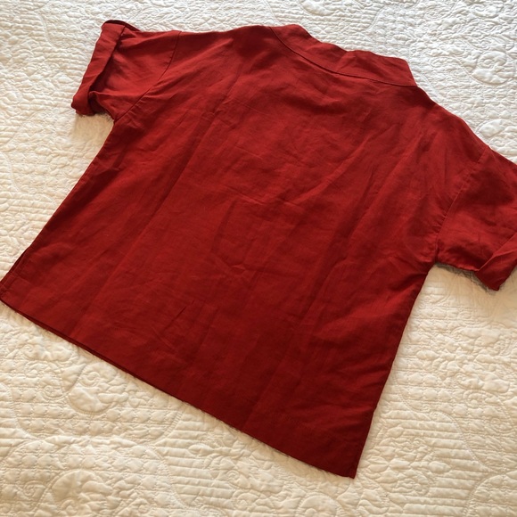 Beautiful linen boxy mock neck top - Picture 6 of 6